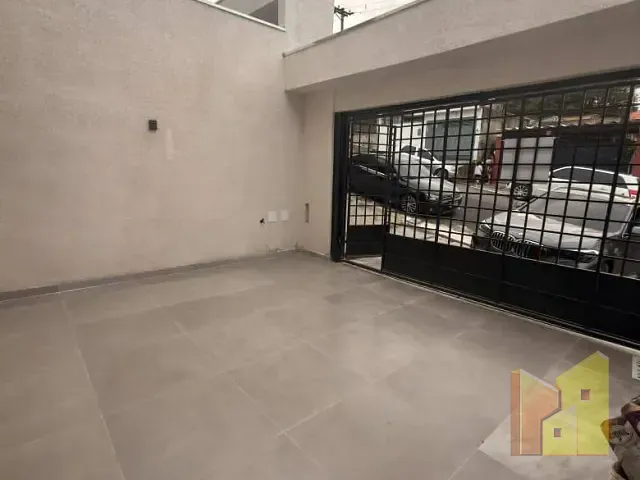 Sobrado 2 quartos e 2 banheiros, à venda, no bairro Vila Campanela em São Paulo