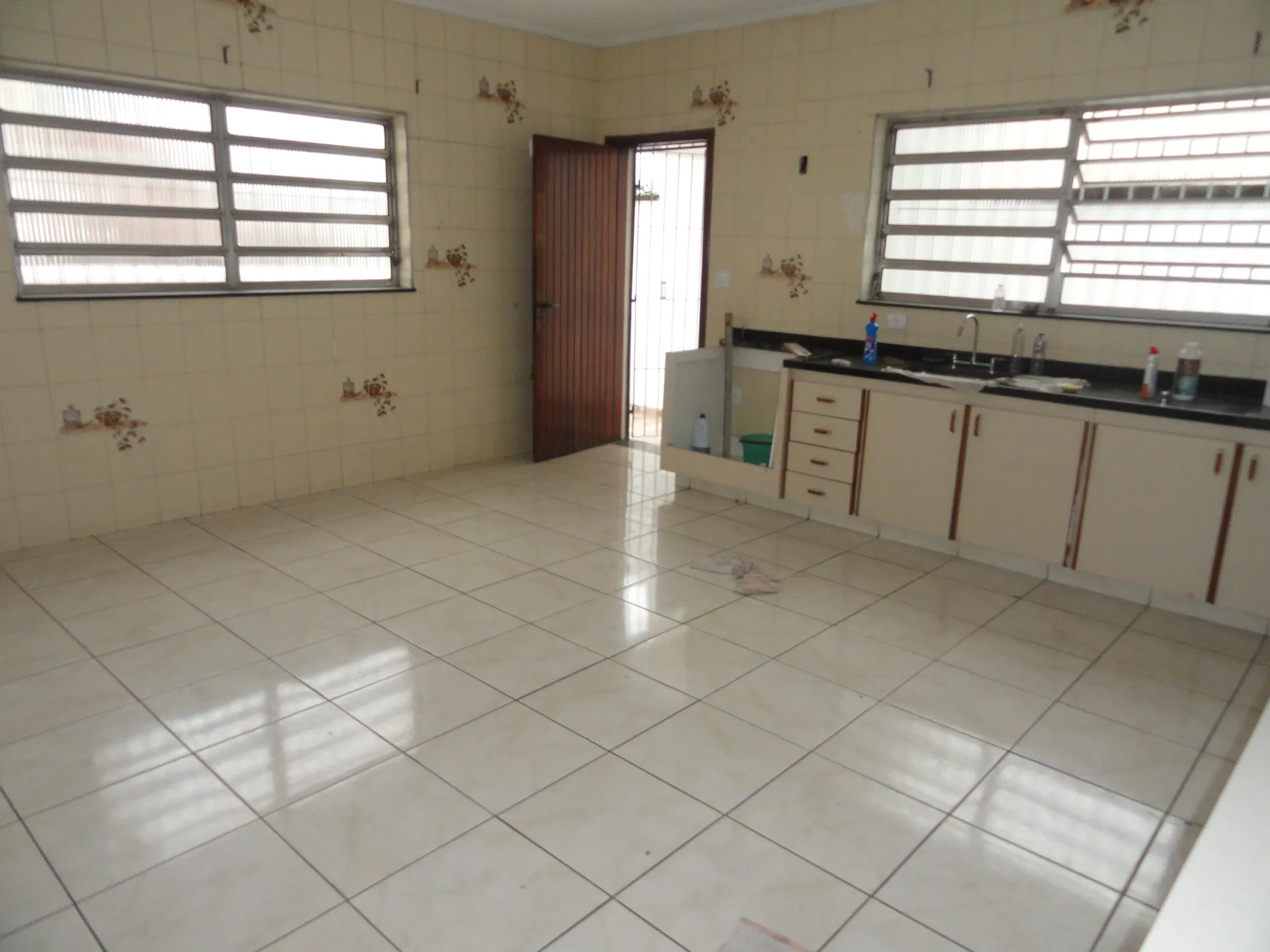 Casa à venda com 4 quartos, 1 suíte, 6 vagas e 310m² no Saúde, São Paulo (SP) — foto 8 de 30