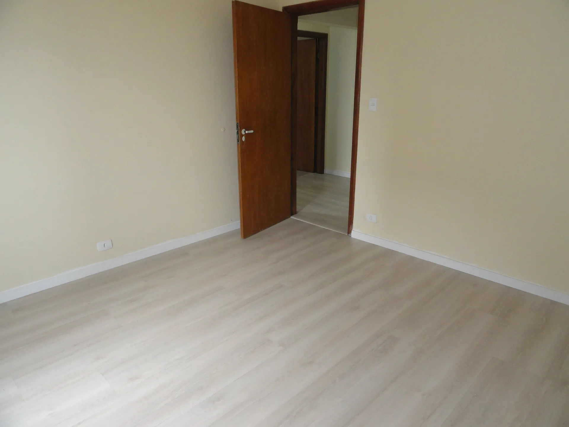 Casa à venda com 4 quartos, 1 suíte, 6 vagas e 310m² no Saúde, São Paulo (SP) — foto 23 de 30