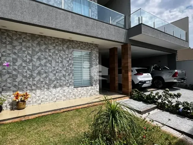 Sobrado com 300m² 3 quartos e 3 banheiros, à venda, no bairro Belmonte em Rolândia