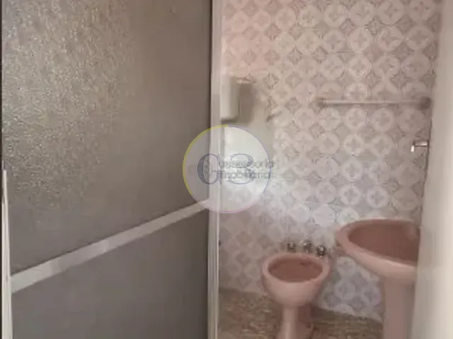 Sobrado 2 quartos e 1 banheiro, para alugar, no bairro Fragata em Pelotas