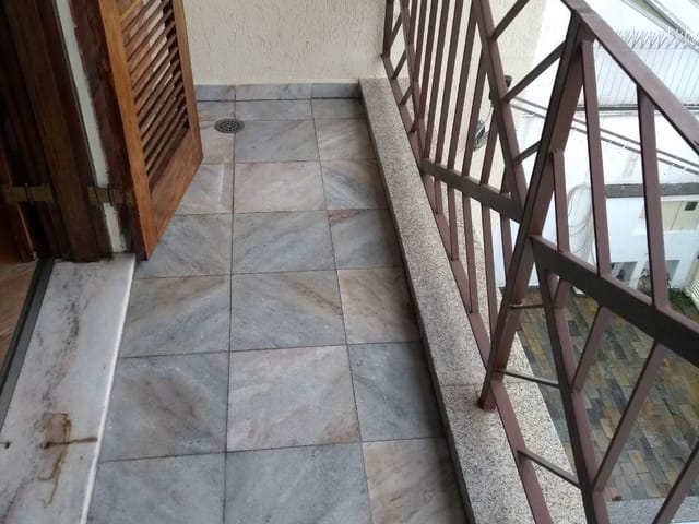 Sobrado com 200m² 4 quartos e 5 banheiros, à venda, no bairro Bosque da Saúde em São Paulo