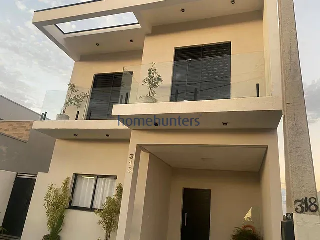 Casa com 200m² 3 quartos e 4 banheiros, à venda, no bairro São Bento em Paulínia