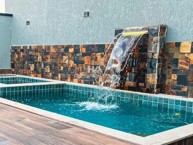 Sobrado com 180m² 3 quartos e 4 banheiros, à venda, no bairro Residencial Cidade Verde em Goiânia