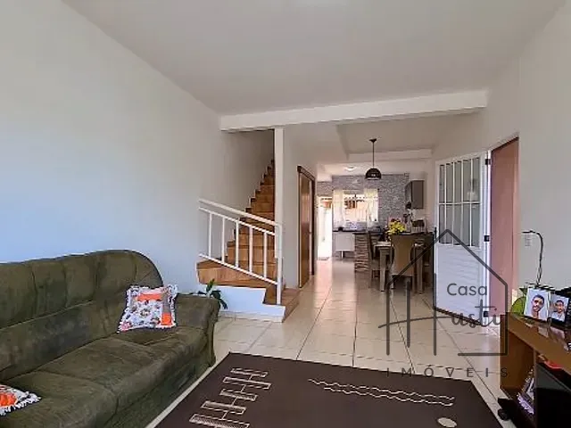 Sobrado 3 quartos e 4 banheiros, à venda, no bairro Residencial Pastoreiro em Cotia
