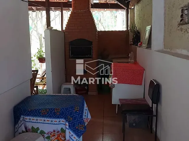 Sobrado 4 quartos e 2 banheiros, à venda, no bairro Jardim Bom Refúgio em São Paulo