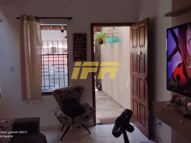 Sobrado com 125m² 2 quartos e 2 banheiros, à venda, no bairro Vila São Geraldo em Taubaté