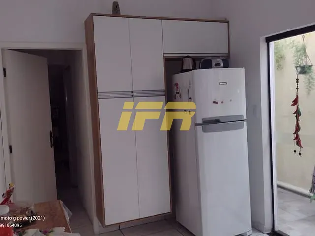 Sobrado com 125m² 2 quartos e 2 banheiros, à venda, no bairro Vila São Geraldo em Taubaté