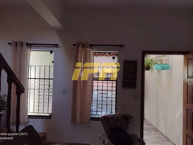 Sobrado com 125m² 2 quartos e 2 banheiros, à venda, no bairro Vila São Geraldo em Taubaté