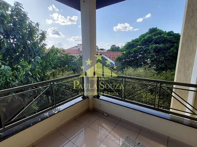 Sobrado com 815m² 4 quartos e 3 banheiros, à venda, no bairro Parque São João em Bauru