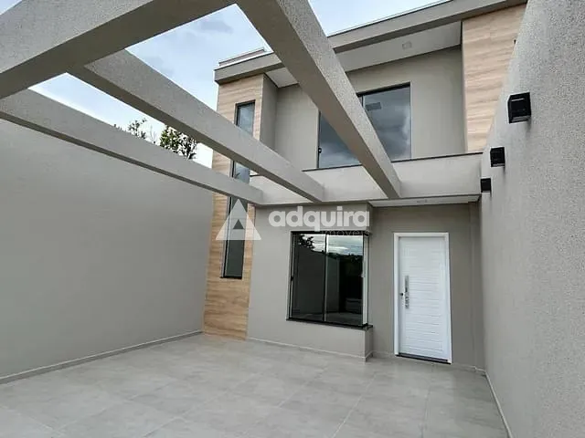Sobrado com 150m² 3 quartos e 3 banheiros, à venda, no bairro Orfãs em Ponta Grossa