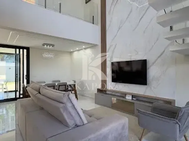 Sobrado 3 quartos e 3 banheiros, à venda, no bairro Residencial Real Parque Sumaré em Sumaré