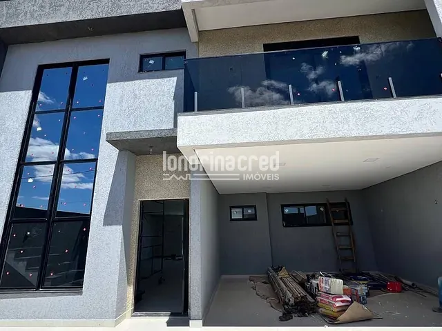 Casa com 257m² 3 quartos e 5 banheiros, à venda, no bairro Parque Tauá em Londrina