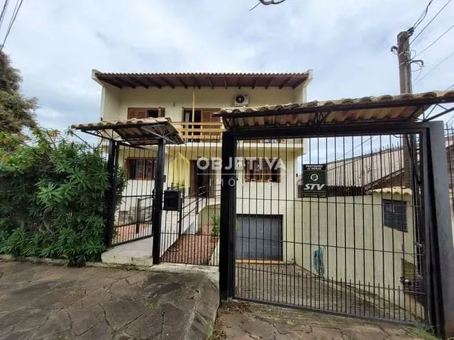 Casa com 347m² 3 quartos e 4 banheiros, à venda, no bairro Medianeira em Porto Alegre