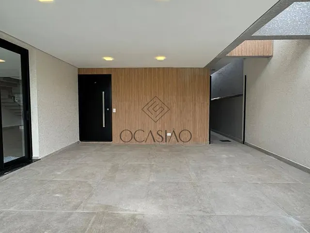 Sobrado com 360m² 4 quartos e 4 banheiros, à venda, no bairro Atami Norte em Pontal do Paraná