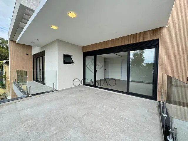 Sobrado com 360m² 4 quartos e 4 banheiros, à venda, no bairro Atami Norte em Pontal do Paraná