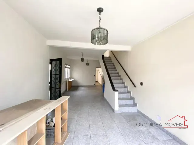 Sobrado com 172m² 5 quartos e 3 banheiros, à venda, no bairro Vila Santo Estéfano em São Paulo