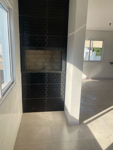 Sobrado com 85m² 3 quartos e 1 banheiro, à venda, no bairro Jardim dos Lagos em Guaíba