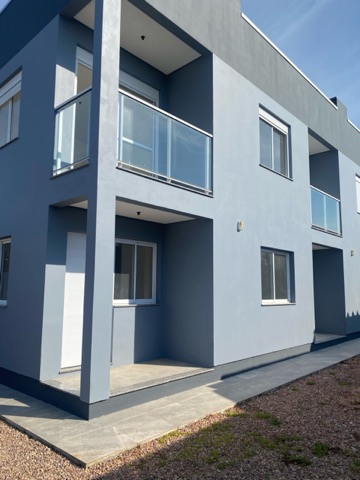 Sobrado com 85m² 3 quartos e 1 banheiro, à venda, no bairro Jardim dos Lagos em Guaíba