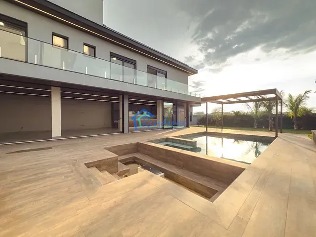 Sobrado com 1026m² 4 quartos e 7 banheiros, à venda, no bairro Jardim Reserva Bom Viver de Indaiatuba em Indaiatuba