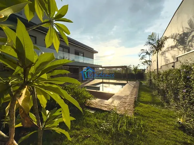 Sobrado com 1026m² 4 quartos e 7 banheiros, à venda, no bairro Jardim Reserva Bom Viver de Indaiatuba em Indaiatuba