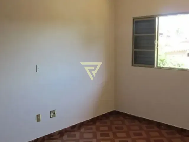 Sobrado com 235m² 3 quartos e 2 banheiros, para alugar, no bairro Parque das Andorinhas em Ribeirão Preto