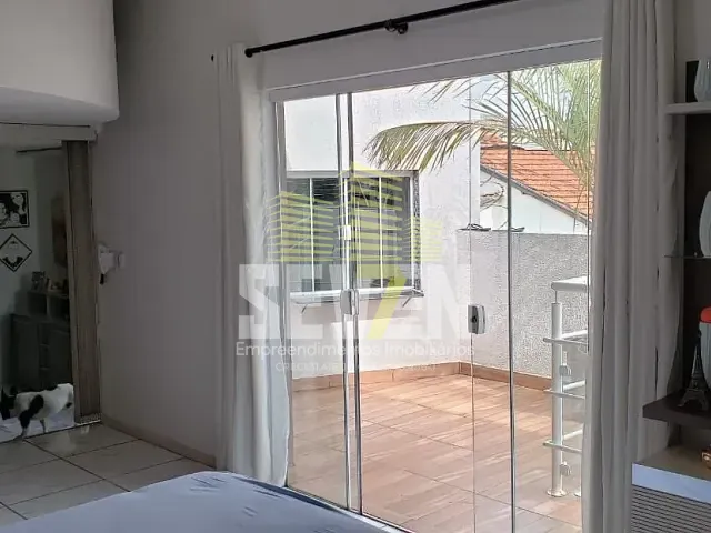 Sobrado com 300m² 3 quartos e 2 banheiros, à venda, no bairro Alto Higienópolis em Bauru