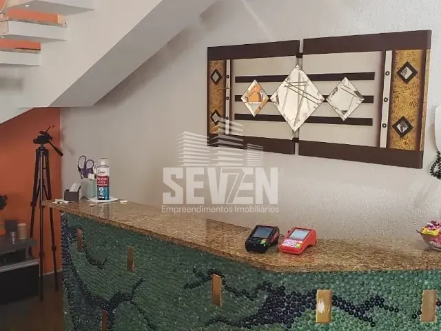 Sobrado com 300m² 3 quartos e 2 banheiros, à venda, no bairro Alto Higienópolis em Bauru