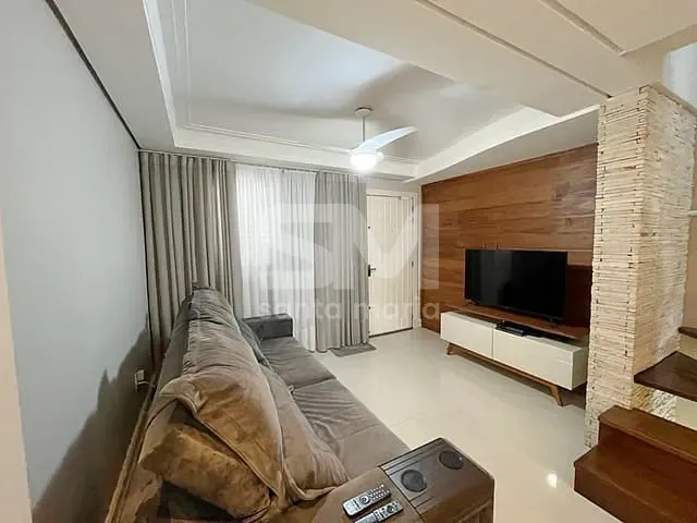 Sobrado com 186m² 2 quartos e 1 banheiro, à venda, no bairro Palmital em Chapecó