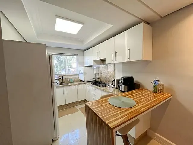 Sobrado com 186m² 2 quartos e 1 banheiro, à venda, no bairro Palmital em Chapecó