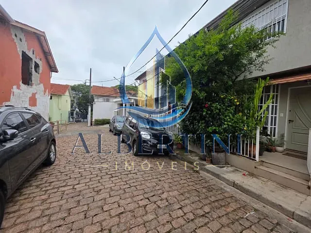 Sobrado com 120m² 3 quartos e 1 banheiro, à venda, no bairro Vila Romana em São Paulo