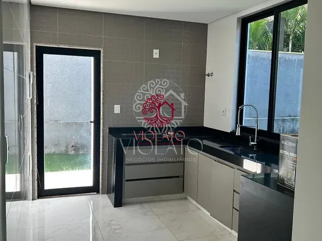 Sobrado com 500m² 3 quartos e 2 banheiros, para alugar, no bairro Cond. Cidade Jardim em Lagoa Santa