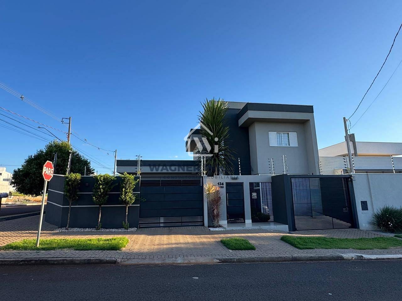 Sobrado à venda com 3 quartos, 173m² - Foto 2