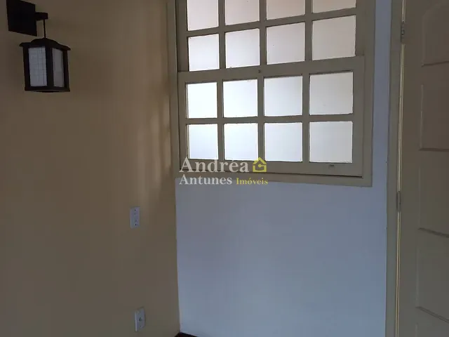 Sobrado 2 quartos e 1 banheiro, para alugar, no bairro Braga em Cabo Frio