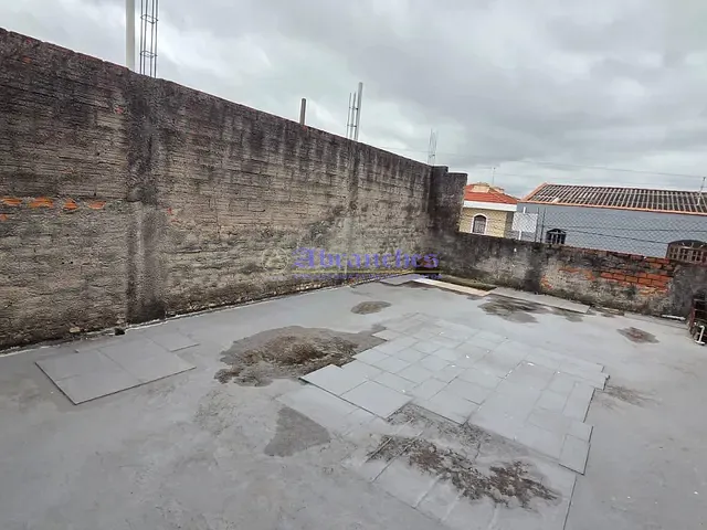 Sobrado com 107m² 2 quartos e 2 banheiros, à venda ou para alugar, no bairro Jardim São Vicente em São Paulo