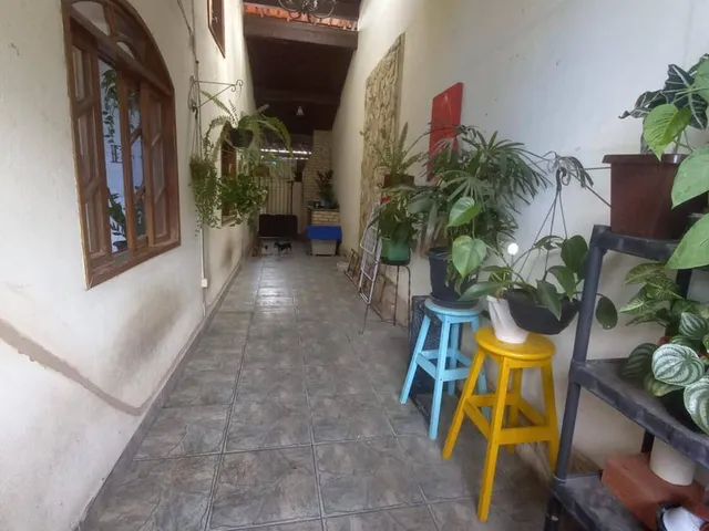 Sobrado 3 quartos e 2 banheiros, à venda, no bairro Jardim Santo Antônio em Macaé