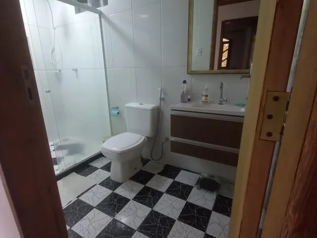 Sobrado 3 quartos e 2 banheiros, à venda, no bairro Jardim Santo Antônio em Macaé