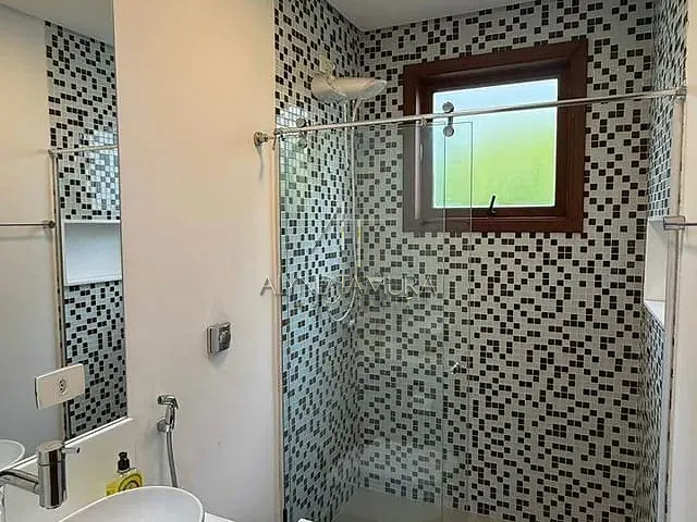 Sobrado com 370m² 3 quartos e 5 banheiros, à venda, no bairro Cerâmica em São Caetano do Sul