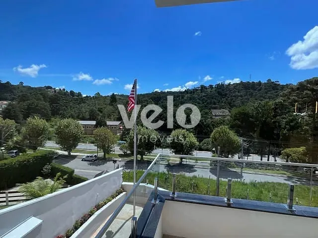 Sobrado com 500m² 5 quartos e 5 banheiros, à venda, no bairro Vila Matilde em Campos do Jordão