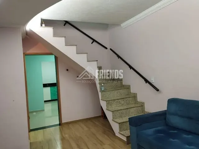 Sobrado com 200m² 2 quartos e 2 banheiros, à venda, no bairro Jardim Bartira em São Paulo