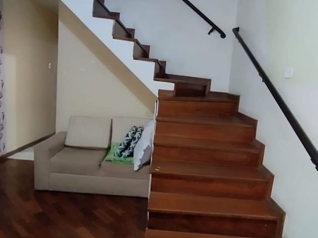 Sobrado 3 quartos e 3 banheiros, à venda, no bairro Parque Jaçatuba em Santo André