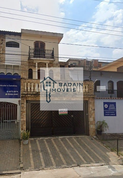 Sobrado à venda com 3 quartos, 200m² - Foto 1