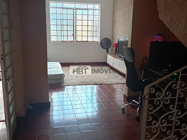 Sobrado 4 quartos e 5 banheiros, à venda, no bairro Centro em Bauru