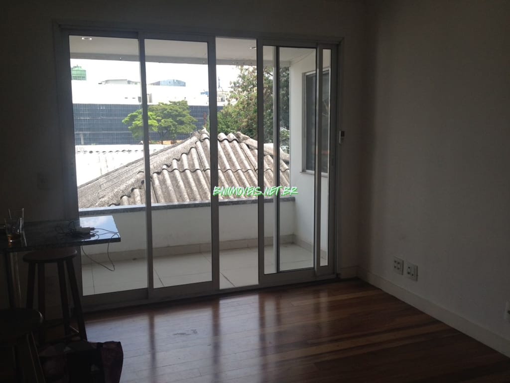Sobrado à venda com 1 quarto, 82m² - Foto 1