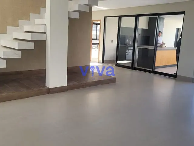 Sobrado com 408m² 3 quartos e 4 banheiros, à venda, no bairro Fazenda Vau das Pombas em Goiânia