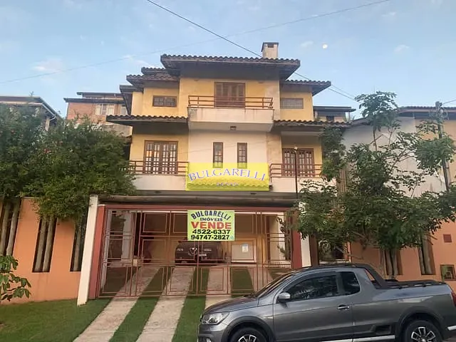 Sobrado com 350m² 3 quartos e 3 banheiros, à venda, no bairro Jardim Paulista I em Jundiaí