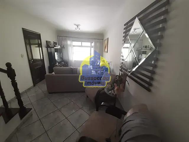 Sobrado com 143m² 2 quartos e 2 banheiros, à venda, no bairro Umuarama em Osasco
