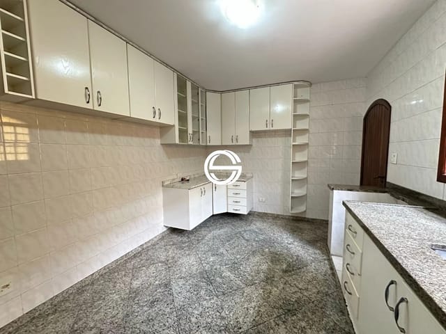 Sobrado 3 quartos e 4 banheiros, à venda, no bairro Vila Ré em São Paulo