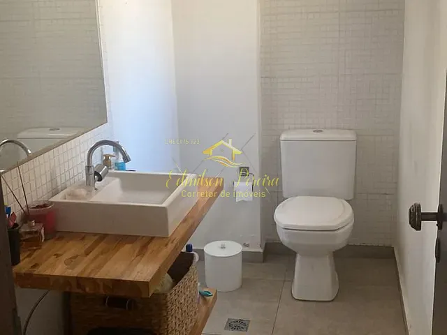 Sobrado com 225m² 3 quartos e 3 banheiros, à venda, no bairro Jardim Novo Sabará em Londrina