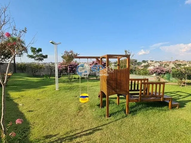 Sobrado com 260m² 3 quartos e 3 banheiros, à venda, no bairro Loteamento Morada das Flores em Cambé